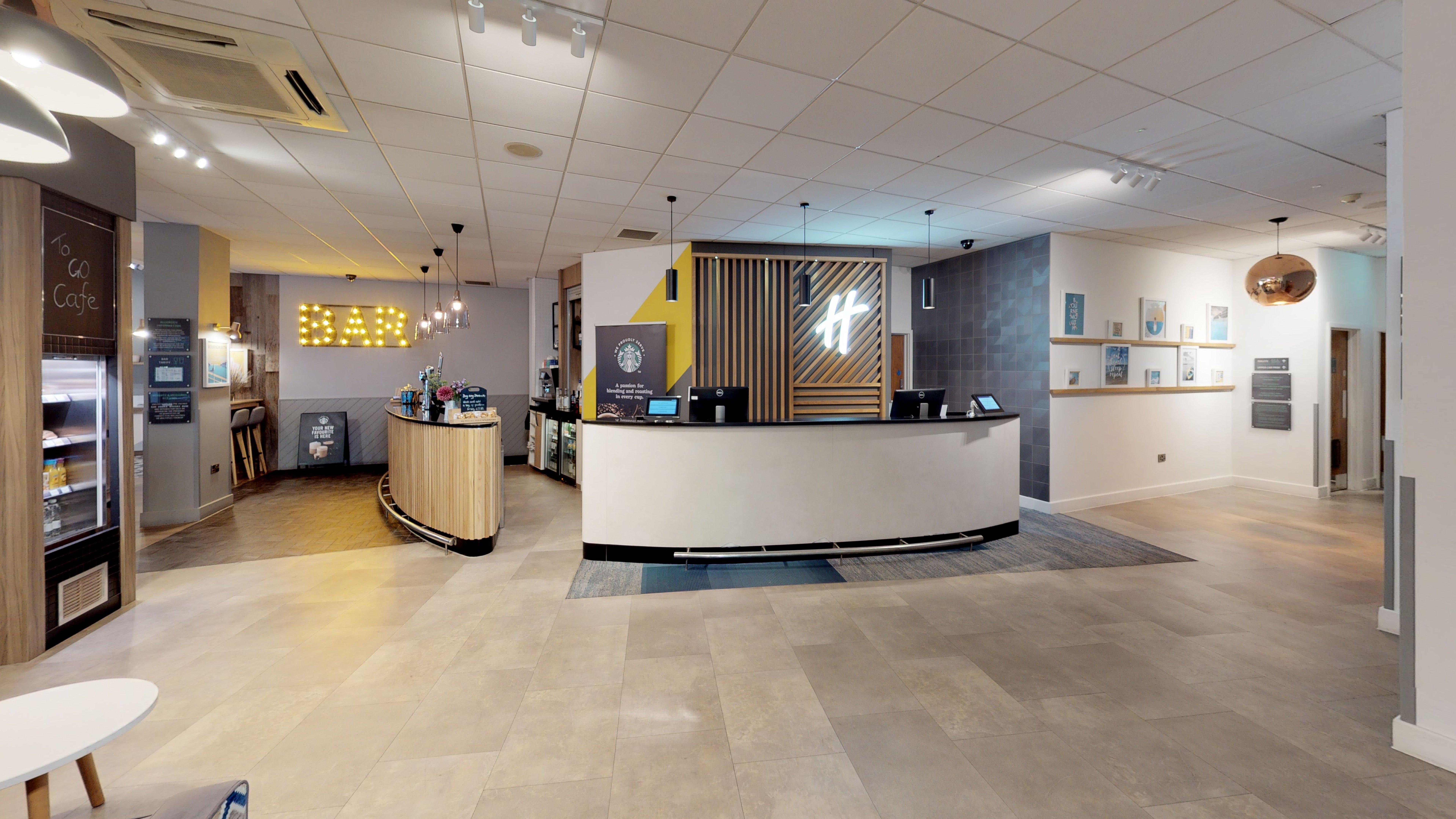 Holiday Inn Bournemouth By Ihg Exterior foto
