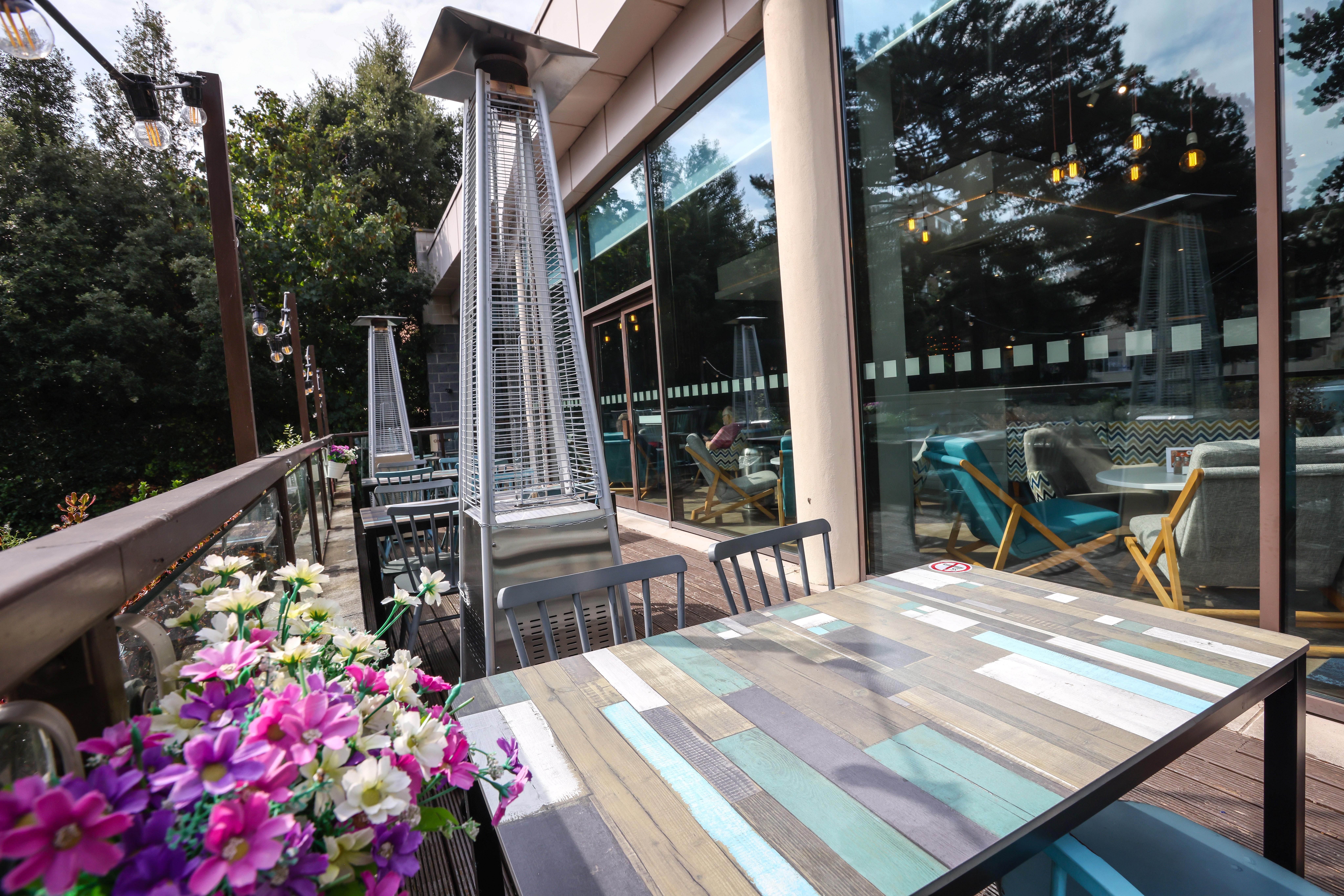 Holiday Inn Bournemouth By Ihg Exterior foto
